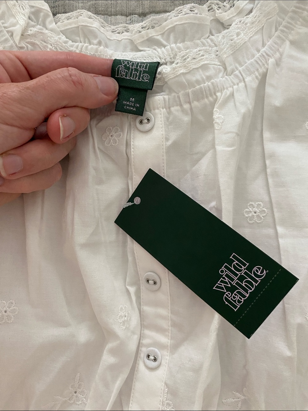 NWT Wild Fable White Eyelet Peplum Top with Drawstring Waist Size Medium - Picture 3 of 4